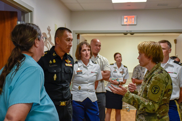 Tripler hosts Director General of the Armed Forces Research Institute of Medical Sciences, Royal Thai Army Medical Department